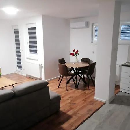 Apartment Nora *