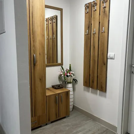 Apartment Nora *