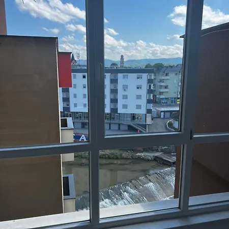 Nora 아파트 Teslić